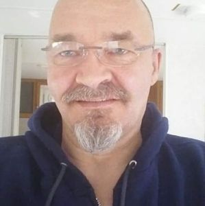 Meet your Posher, Gary